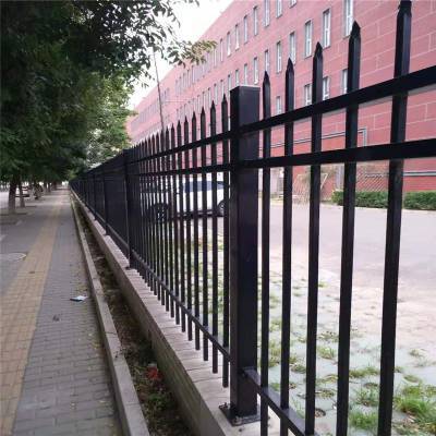 开发区铁艺围墙护栏价格解析与市政护栏选购指南